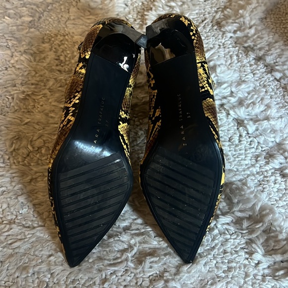 ZARA SKAKESKIN BOOTIES - Picture 4 of 13